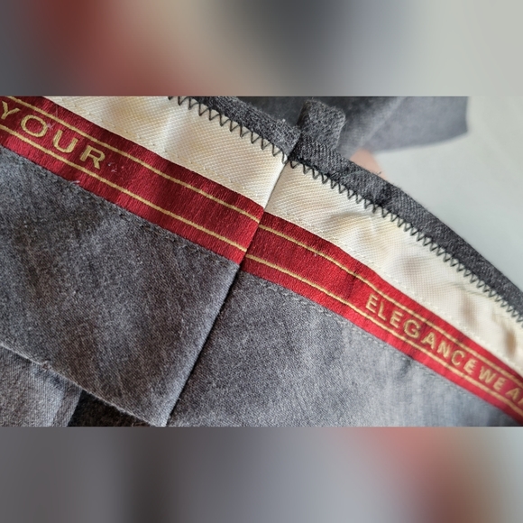 DSquared2 wool flannel women's trousers, IT 38, US 2 - Picture 10 of 10